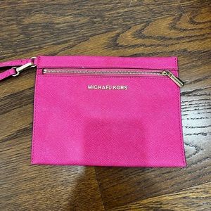Michael Kors Wristlet
